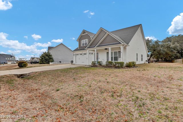 118 Camelot Drive, Holly Ridge, NC 28445