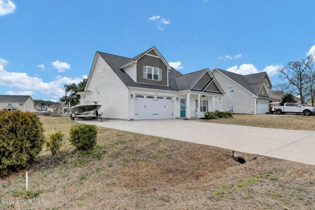 118 Camelot Drive, Holly Ridge, NC 28445