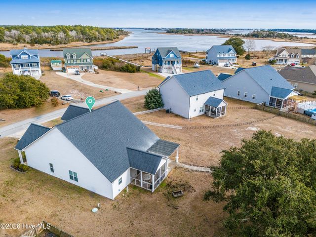 118 Camelot Drive, Holly Ridge, NC 28445