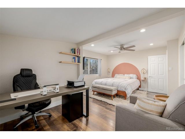 565 Saulsbury St, Lakewood, CO 80226