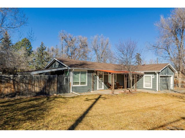 565 Saulsbury St, Lakewood, CO 80226