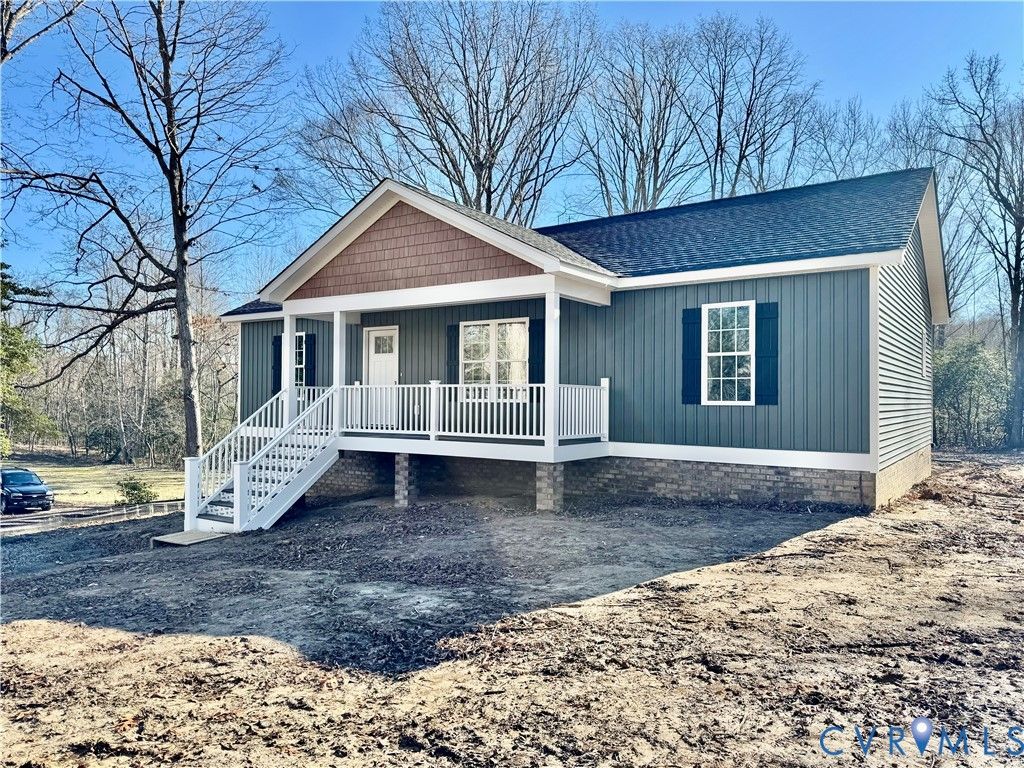 319-B Beulah Ln, Warsaw, VA 22572