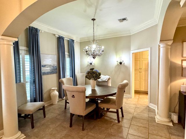 401 Riverside Dr, Berwick, LA 70342