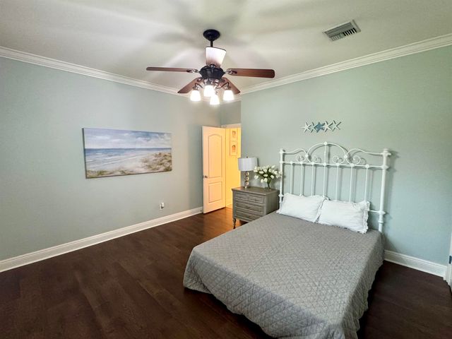 401 Riverside Dr, Berwick, LA 70342