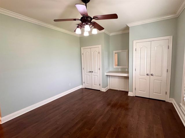 401 Riverside Dr, Berwick, LA 70342