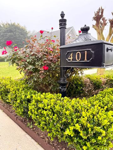 401 Riverside Dr, Berwick, LA 70342