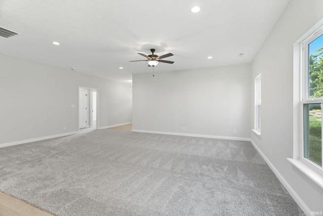 1058 E South Street, Frankfort, IN 46041