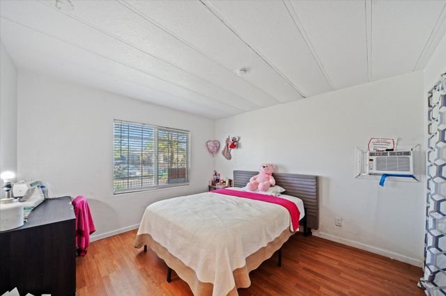 2494 Delta Place, 71, Redding, CA 96002