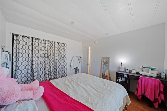 2494 Delta Place, 71, Redding, CA 96002