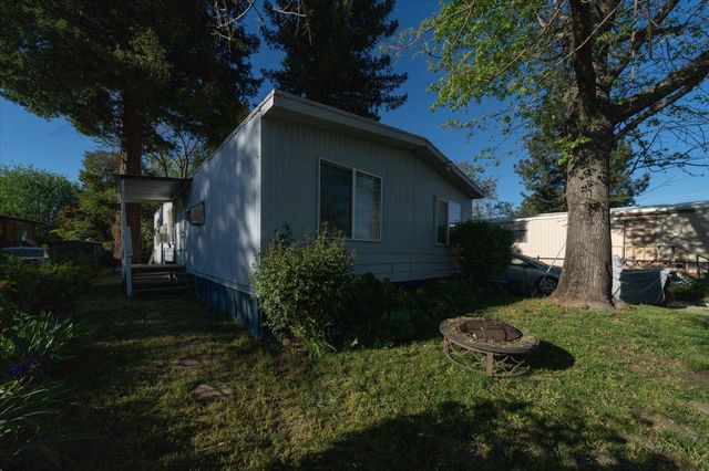 2494 Delta Place, 71, Redding, CA 96002