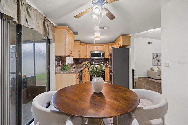 9403 AFTON COURT, Tampa, FL 33615