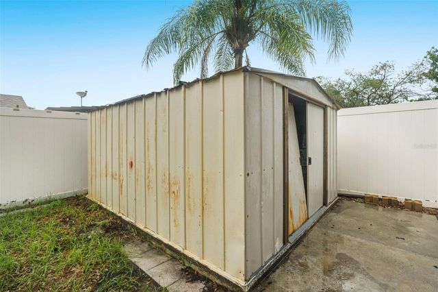 9403 AFTON COURT, Tampa, FL 33615
