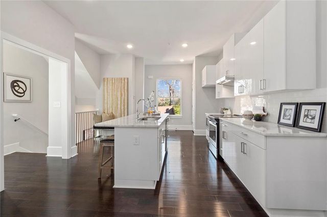 456 Parkway NE Drive 3, Atlanta, GA 30308