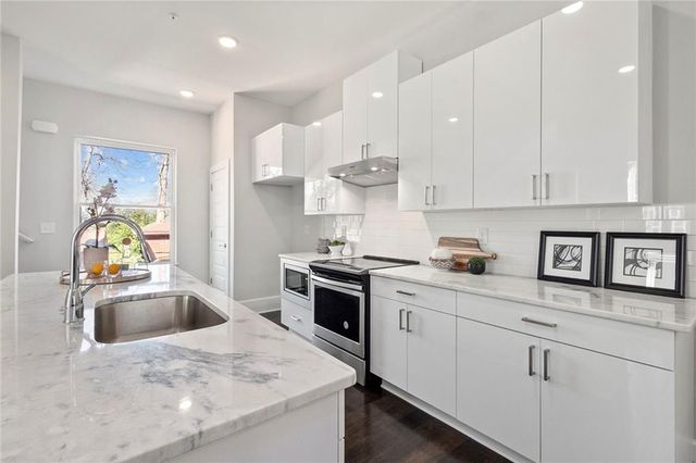 456 Parkway NE Drive 3, Atlanta, GA 30308