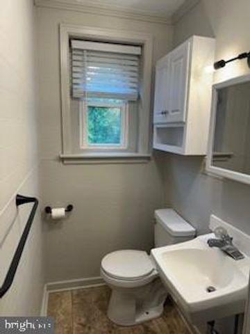 10463 JONESTOWN RD, Annville, PA 17003