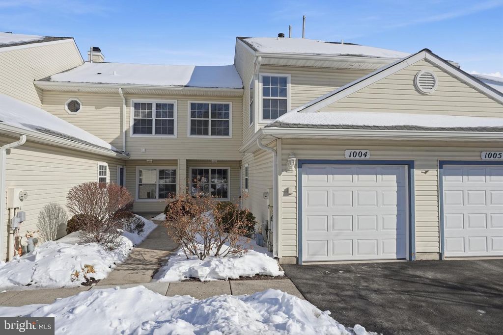 1004 WATERFORD RD, Yardley, PA 19067