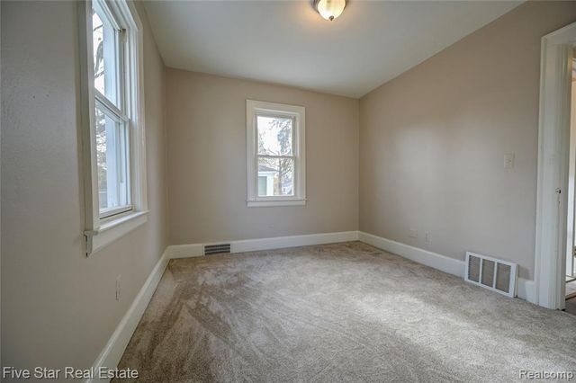 172 Nelson Street, Pontiac, MI 48342