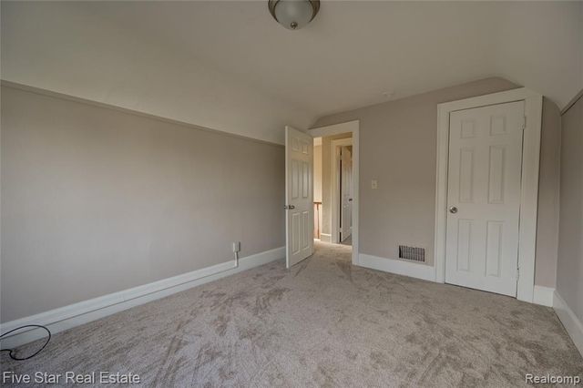 172 Nelson Street, Pontiac, MI 48342