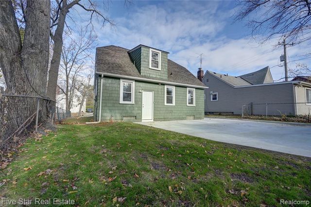 172 Nelson Street, Pontiac, MI 48342