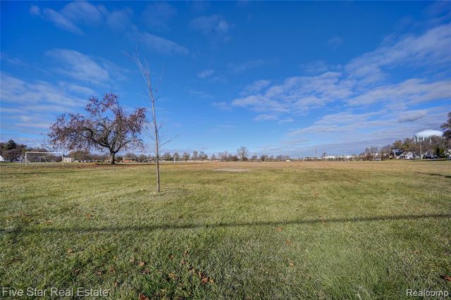 172 Nelson Street, Pontiac, MI 48342