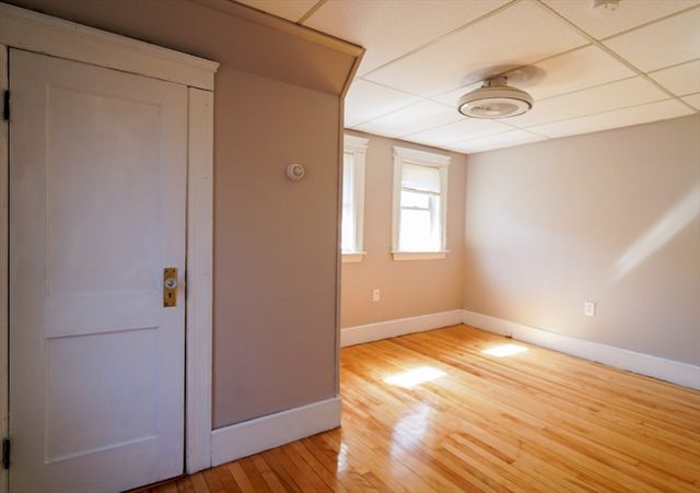 618 Mill St, Worcester, MA 01602