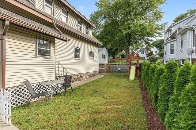 618 Mill St, Worcester, MA 01602