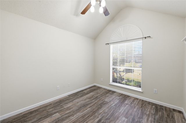 1553 Waterford Drive, Lewisville, TX 75077