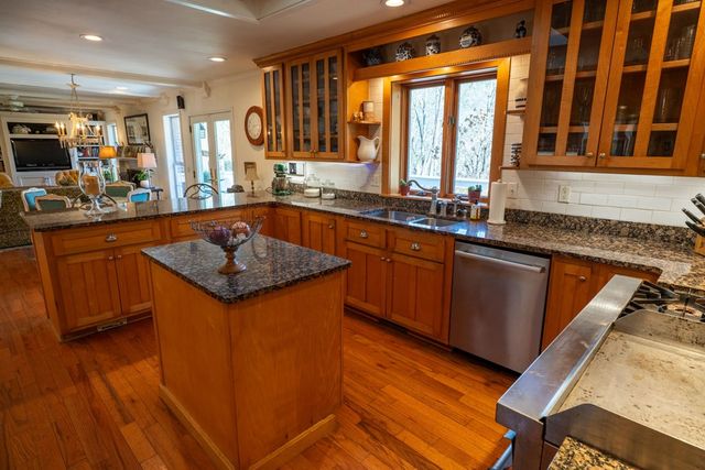 1316 Junaluska Road, Andrews, NC 28901