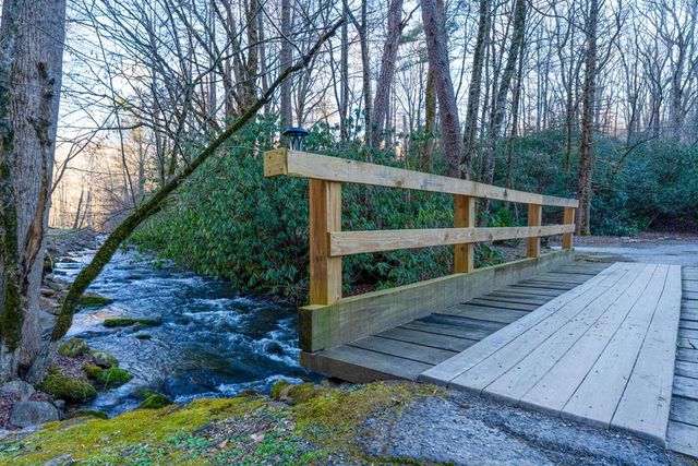 1316 Junaluska Road, Andrews, NC 28901