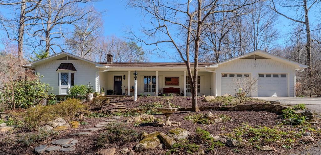 1316 Junaluska Road, Andrews, NC 28901