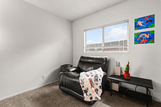 1220 Pershing Street, Redding, CA 96003