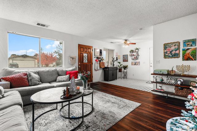 1220 Pershing Street, Redding, CA 96003