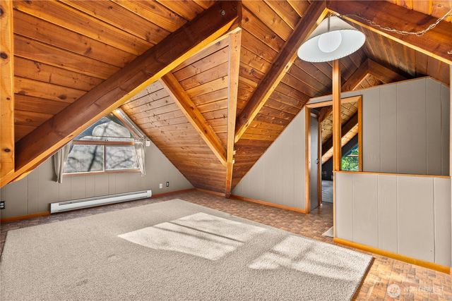 3735 85th Avenue NW, Olympia, WA 98502