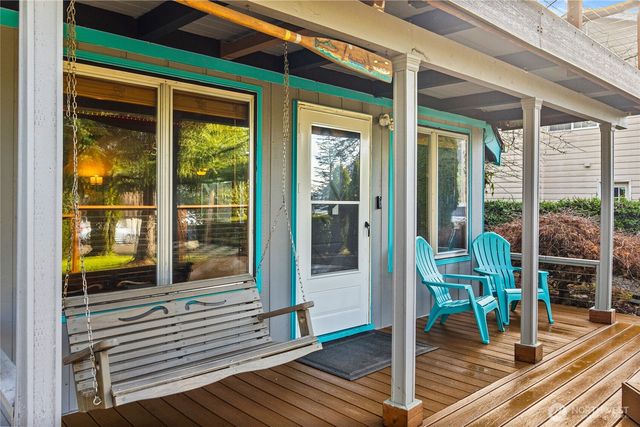 3735 85th Avenue NW, Olympia, WA 98502