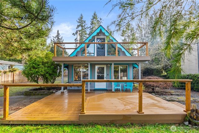 3735 85th Avenue NW, Olympia, WA 98502