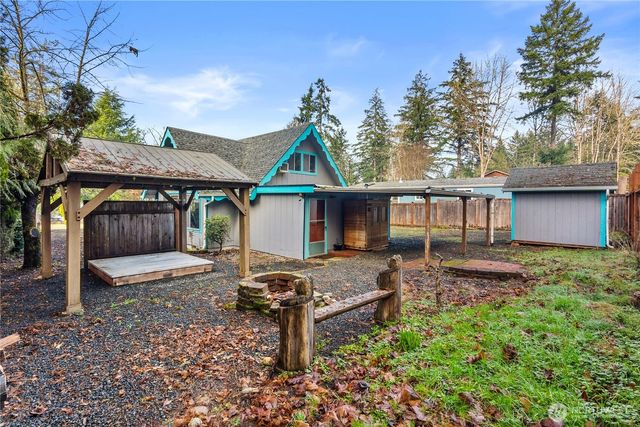 3735 85th Avenue NW, Olympia, WA 98502