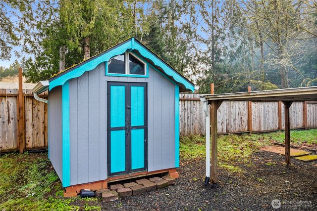 3735 85th Avenue NW, Olympia, WA 98502