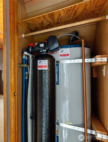 3735 85th Avenue NW, Olympia, WA 98502