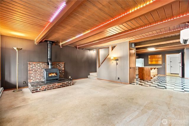 3735 85th Avenue NW, Olympia, WA 98502