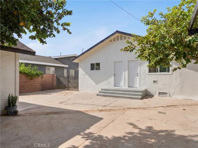 2833 Hill Street, Huntington Park, CA 90255