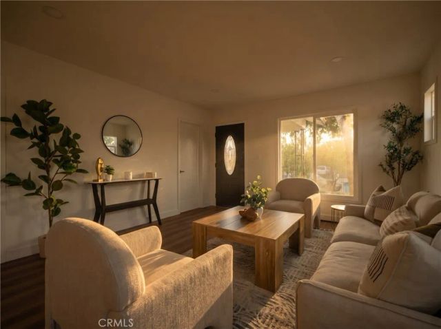 2833 Hill Street, Huntington Park, CA 90255
