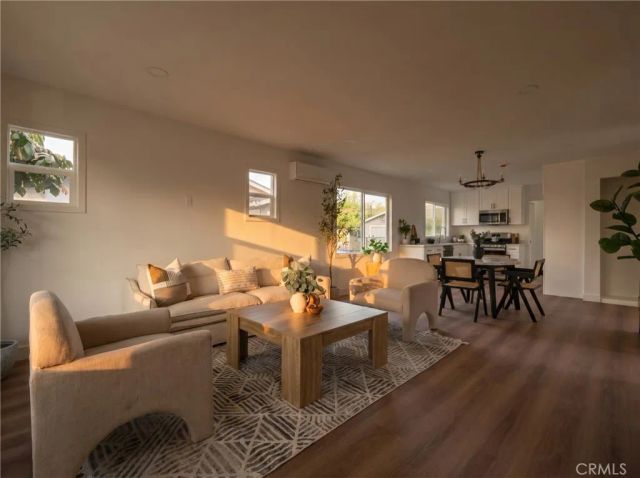 2833 Hill Street, Huntington Park, CA 90255