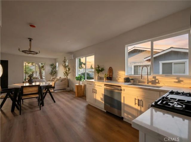 2833 Hill Street, Huntington Park, CA 90255