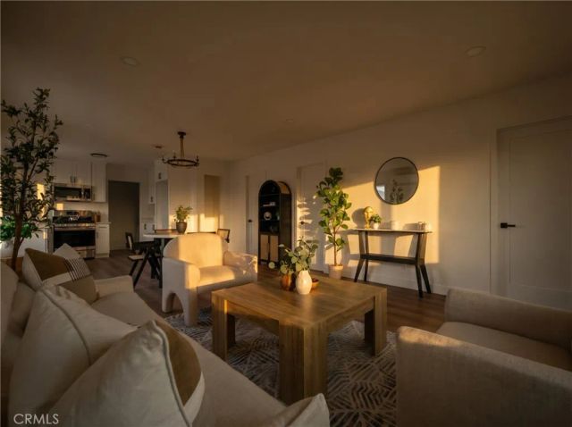 2833 Hill Street, Huntington Park, CA 90255