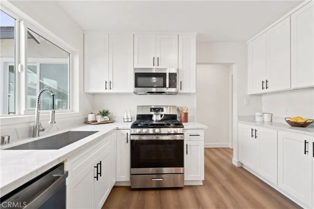 2833 Hill Street, Huntington Park, CA 90255