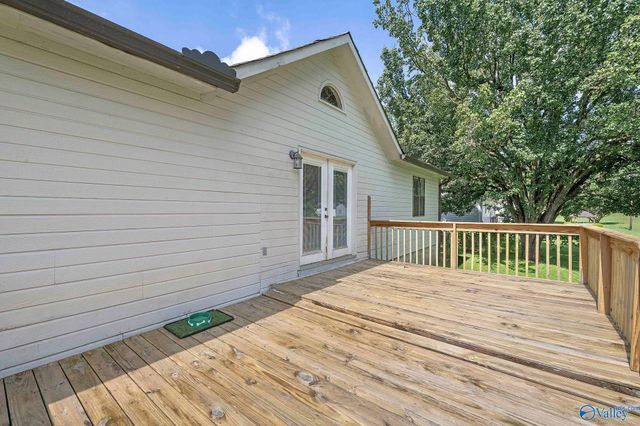 1137 6th Avenue, Arab, AL 35016