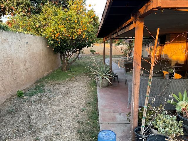 5858 Maybrook Circle, Riverside, CA 92506