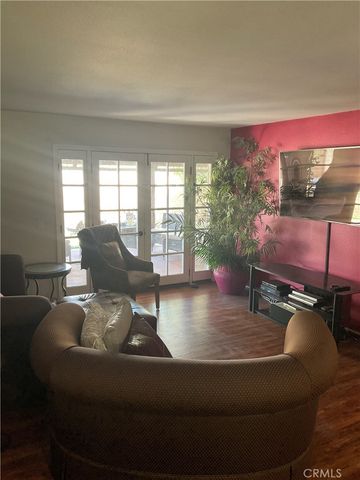 5858 Maybrook Circle, Riverside, CA 92506