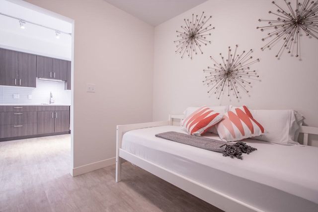 900 Beacon Street 303, Boston, MA 02215