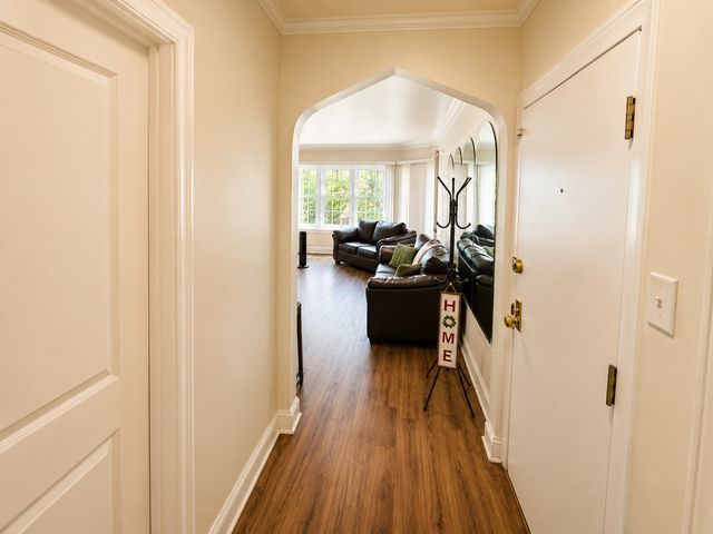 7414 S Chappel Avenue, Chicago, IL 60649